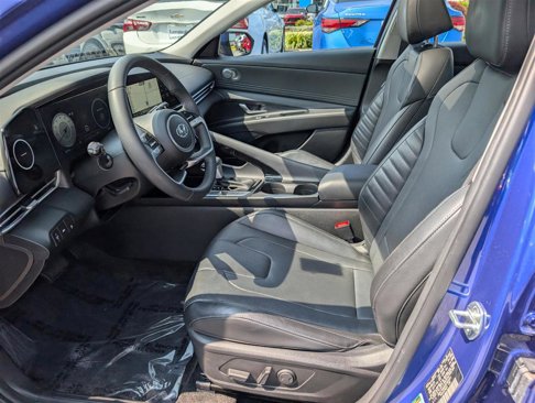 Used 2023 Hyundai Elantra Limited w/ Cargo Package image 16