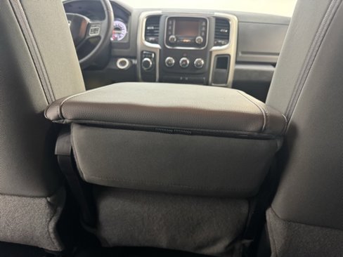Used 2016 RAM 1500 Classic SLT image 27
