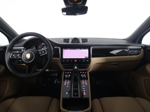 New 2025 Porsche Macan image 13