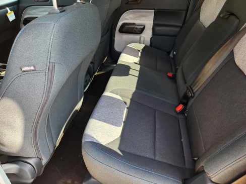New 2025 Ford Maverick XLT image 18