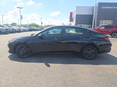 Used 2021 Hyundai Elantra SEL w/ Convenience Package image 18