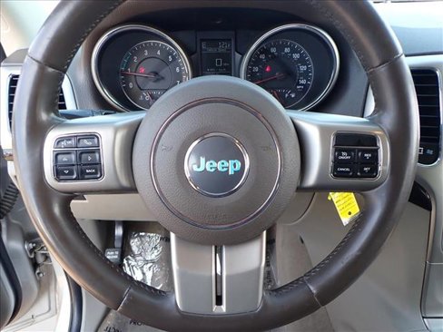 Used 2012 Jeep Grand Cherokee Laredo image 12