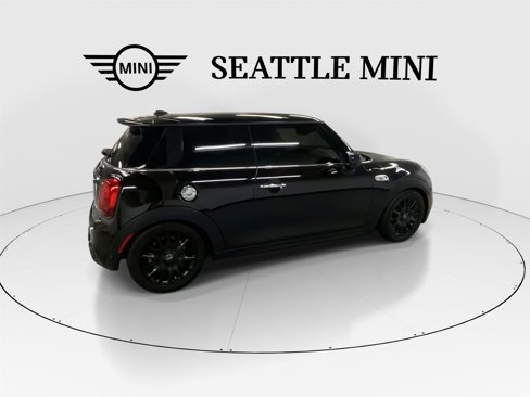 Used 2021 MINI Cooper S w/ Premium Package image 12