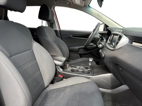 Used 2020 Kia Sorento LX image 31