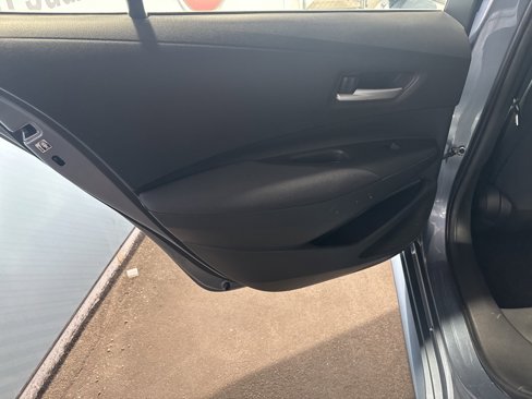Used 2021 Toyota Corolla L image 21