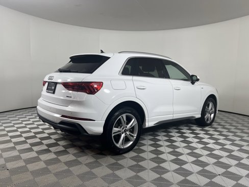 Used 2024 Audi Q3 2.0T Premium Plus w/ Premium Plus Package image 7