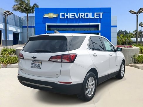 Used 2022 Chevrolet Equinox LT w/ LPO, Cargo Package image 4