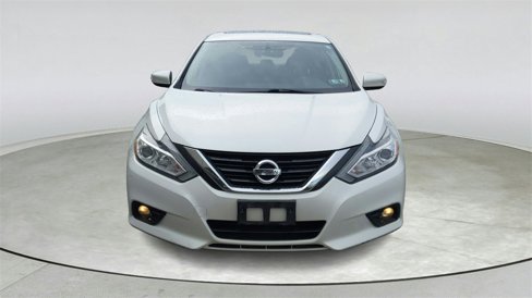 Used 2017 Nissan Altima 2.5 SV w/ Convenience Package image 2