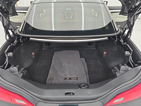Used 2014 INFINITI Q60 Convertible w/ Sport Package image 14