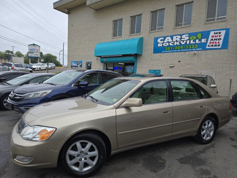 Used 2001 Toyota Avalon XLS image 5