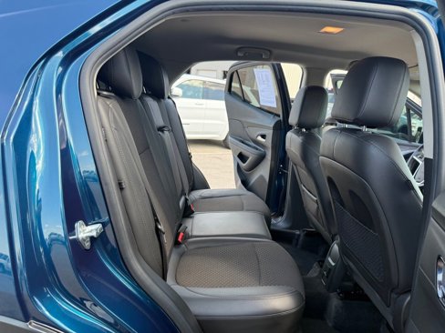 Used 2019 Buick Encore Preferred w/ Safety Package image 17