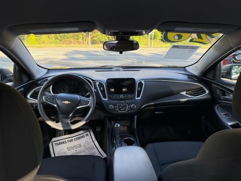 Used 2020 Chevrolet Malibu LS image 9