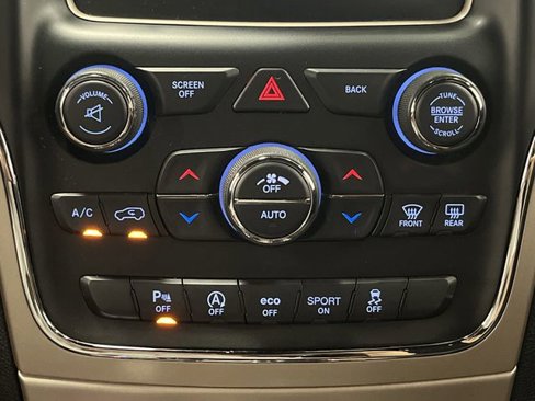 Certified 2017 Jeep Grand Cherokee Laredo w/ Quick Order Package 23E image 17
