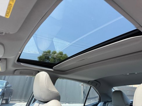 Certified 2024 Toyota Camry SE image 28
