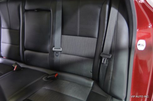 Used 2017 Chevrolet Impala LT image 25