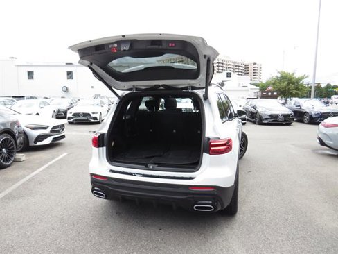 Certified 2024 Mercedes-Benz GLB 250 4MATIC image 29