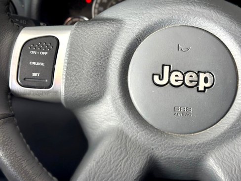 Used 2006 Jeep Liberty Limited image 26