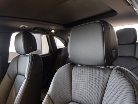 Certified 2021 Porsche Macan image 23