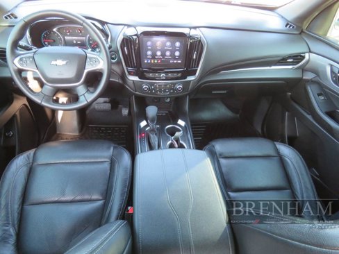 Used 2022 Chevrolet Traverse LT image 22