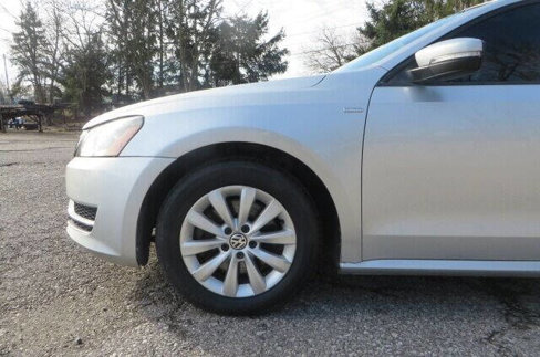 Used 2014 Volkswagen Passat 1.8T Wolfsburg Edition image 32