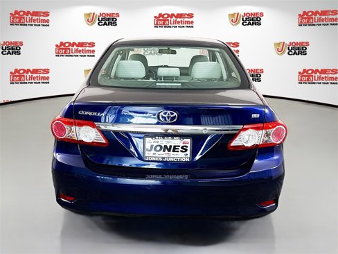 Used 2013 Toyota Corolla S image 12