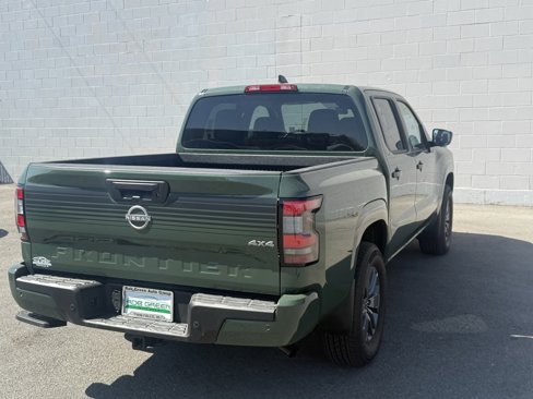 New 2025 Nissan Frontier SV w/ Tailgate Accent Package image 5