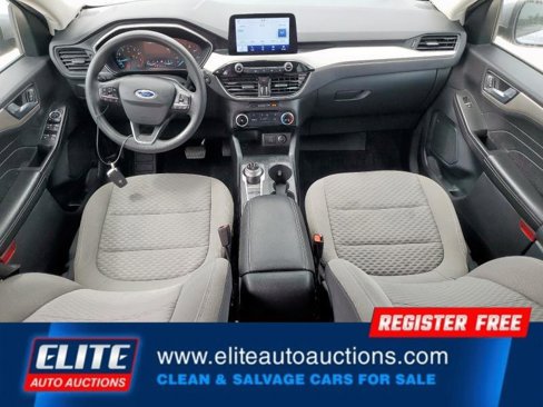 Used 2021 Ford Escape SE image 15