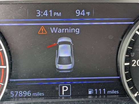 Used 2023 Nissan Altima 2.5 SV image 8