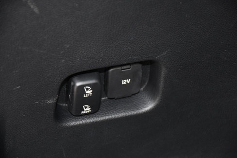 Used 2015 Ford Edge SEL image 20