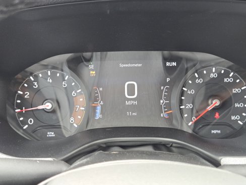 New 2025 Jeep Compass Latitude image 14