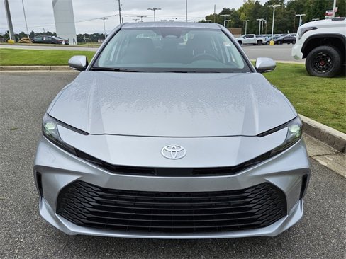 New 2026 Toyota Camry LE image 2