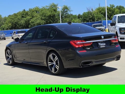 Used 2016 BMW 740i image 8