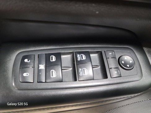 Used 2019 Jeep Grand Cherokee Altitude image 24