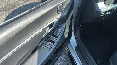 Used 2024 Hyundai Sonata SEL image 14