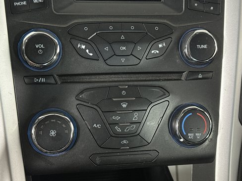 Used 2016 Ford Fusion SE image 22
