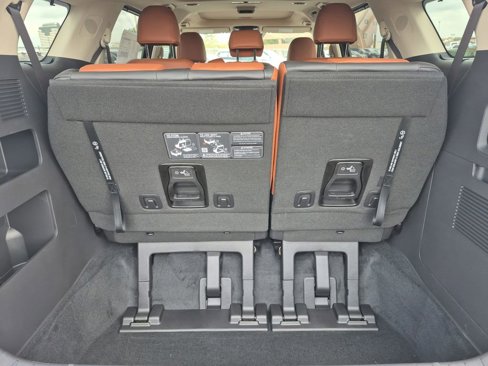 New 2026 Kia Carnival SX image 16