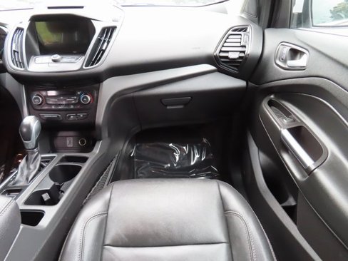 Used 2018 Ford Escape SEL image 29