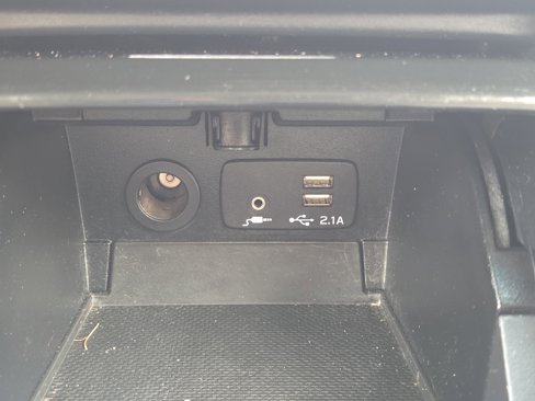 Used 2019 Subaru Outback 2.5i Premium image 12
