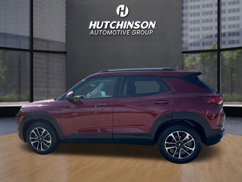 Certified 2024 Chevrolet TrailBlazer LT w/ Driver Confidence Package image 6