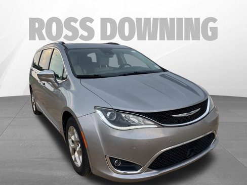 Used 2019 Chrysler Pacifica Limited w/ Advanced Safetytec Group image 3