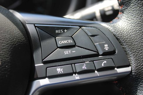 Used 2022 Nissan Kicks SR image 29