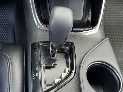 Used 2014 Toyota Avalon Limited image 27