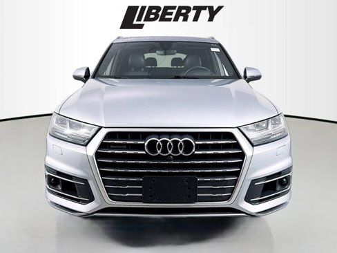 Used 2019 Audi Q7 3.0T Prestige image 2