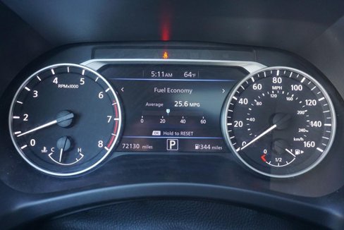 Used 2020 Nissan Sentra SR w/ Premium Package image 36