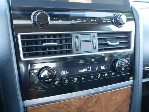 Used 2023 Nissan Armada SL w/ Captain's Chairs Package image 29