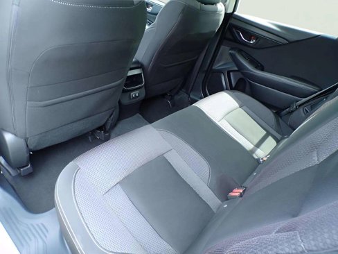 Used 2020 Subaru Outback Premium image 13