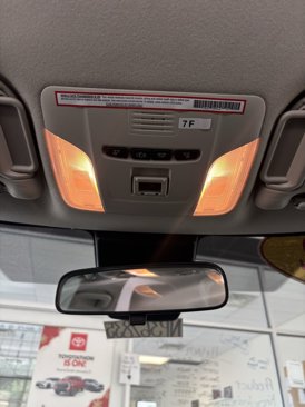 Certified 2022 Toyota Corolla LE image 14