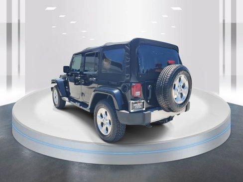 Used 2015 Jeep Wrangler Unlimited Sahara w/ Dual Top Group image 4