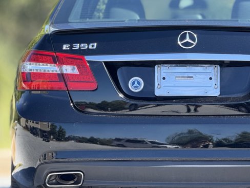 Used 2012 Mercedes-Benz E 350 4MATIC Sedan image 15