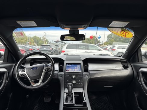 Used 2016 Ford Taurus SEL w/ Equipment Group 201A image 12
